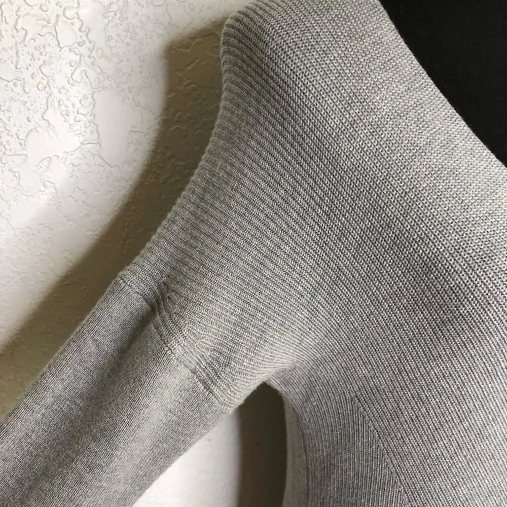 WHBM gray v neck mixed ribbed knit cashmere blend tunic sweater size Medium